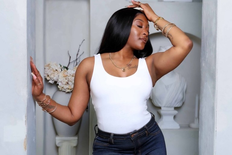 R&B Songstress Souloni Drops Soulful New Single “With You”