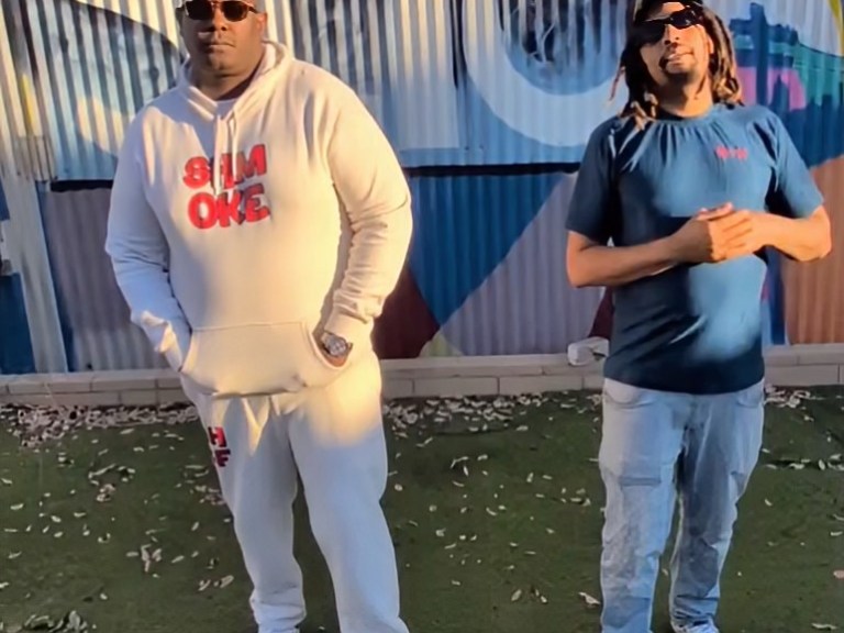 1000000770 1000000770