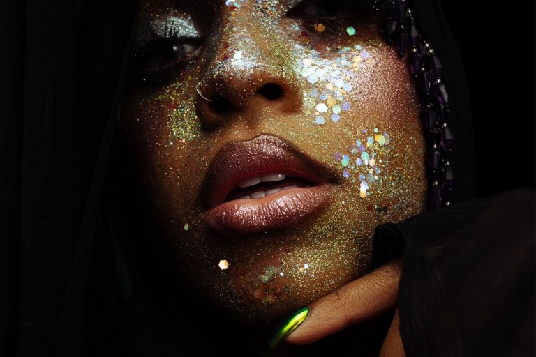 Neila Steps Into Her Power with Sultry New Single “Deity”